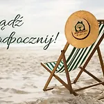 W Sam By Klif - Na Parterze Z Tarasem, Widokiem Na I Parkingiem *