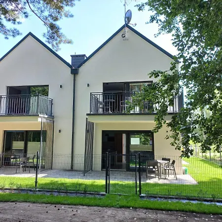 W Sam By Klif - Na Parterze Z Tarasem I Parkingiem Apartman