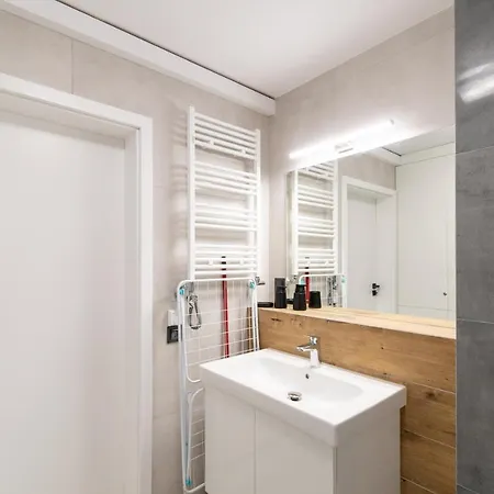 W Sam By Klif - Na Parterze Z Tarasem I Parkingiem * Ustka