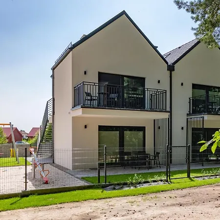 W Sam By Klif - Na Parterze Z Tarasem I Parkingiem Ustka