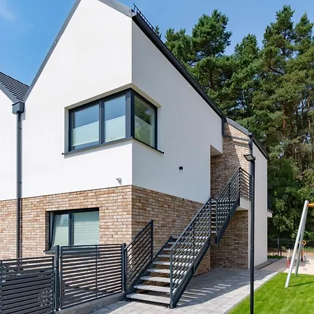 W Sam By Klif - Na Parterze Z Tarasem I Parkingiem Apartamento *