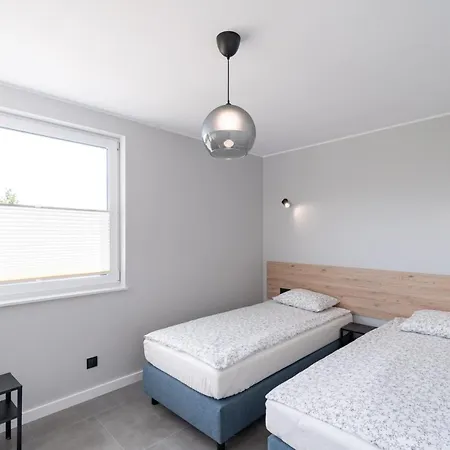 W Sam By Klif - Na Parterze Z Tarasem I Parkingiem Apartamento Ustka