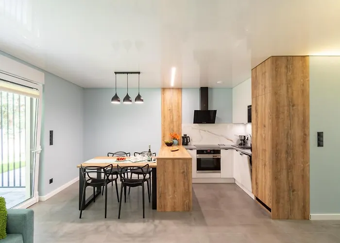 W Sam By Klif - Na Parterze Z Tarasem I Parkingiem * أوستكا