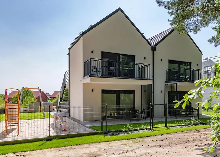 W Sam By Klif - Na Parterze Z Tarasem I Parkingiem Ustka